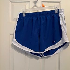 Nike drifit tempo shorts